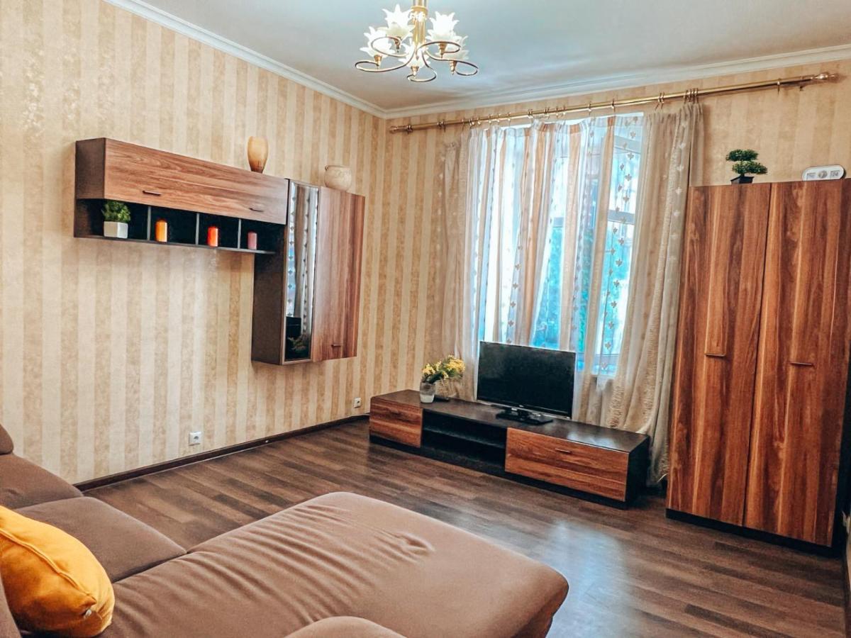 Квартира В Центре Крещатика キエフ エクステリア 写真